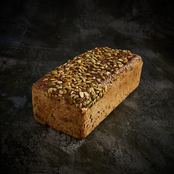 Mangekerne-rugbrød